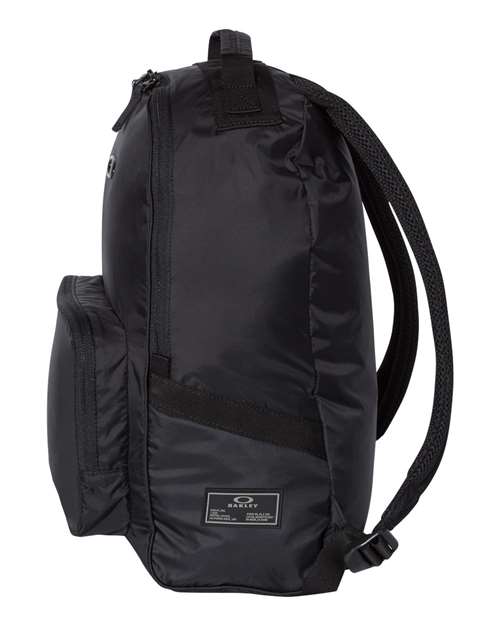 Oakley 18L Packable Backpack #921424ODM Blackout Side